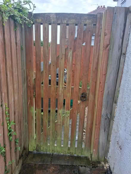 Photo of free Wooden gate (Heswall) #2