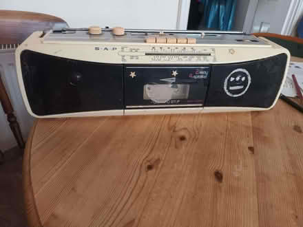 Photo of free Smallish 1980s 'boom box' (North Tonbridge TN10) #1