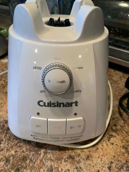 Photo of free Cuisinart blender base and jug only (South Brampton) #1