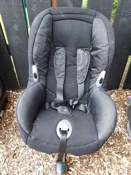 Photo of free Maxi Cosi Rodi XP car seat (EH16 5ER) #1