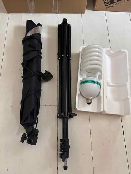 Photo of free Soft box lighting kit (1x) (West Norwood, SE27) #1
