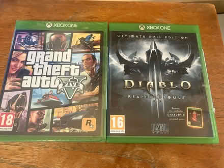 Photo of free Xbox One games (Diablo 3, GTA V) (Kingsholm GL1) #1