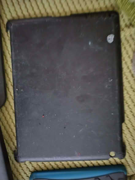 Photo of free iPad cases (older models) (Benton) #3