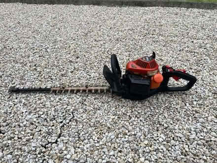 Photo of Cordless/petrol hedge trimmer/strimmer (Or Broken generator) (Pokesdown BH7) #1