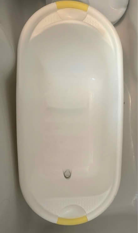Photo of free Baby’s bath + seat (Chatham) #1