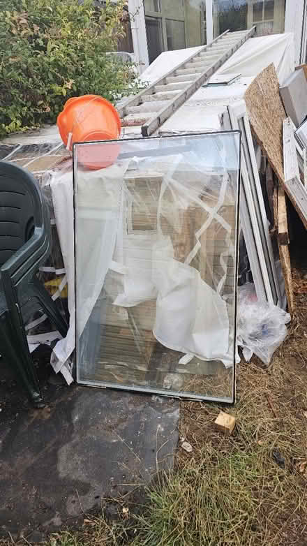 Photo of free UVPC Doors, windows, glass & frames (Stevenage SG2) #4
