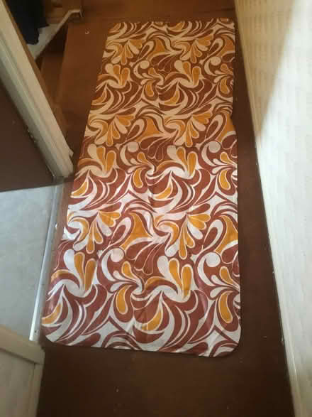 Photo of free Beach Airbed (B62 near Blackheath) #1