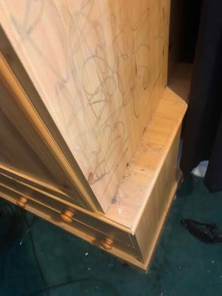 Photo of free Wardrobe (Selsdon) #3