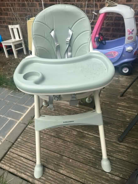 Photo of free High chair (Hampton TW12) #1