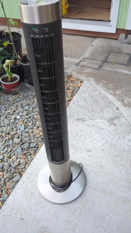 Photo of free fan from sharper image (downtown sunnyvale) #2