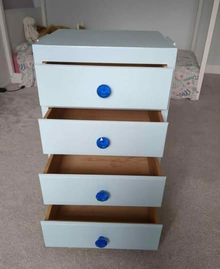 Photo of free Chest of drawers (BA1) #4