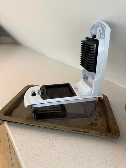 Photo of free Food chopper and 2 baking trays (Chiswick W4) #1