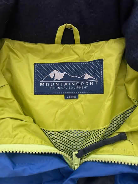 Photo of free Mens jacket (Foxholes SG13) #2