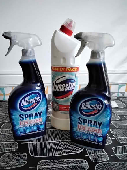 Photo of free 3 bleach cleaning products, full bottles (Allerton L18) #1