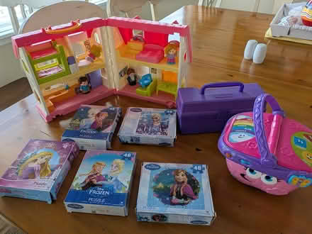 Photo of free Young kids toys (2011 Central Ave. OCNJ) #1