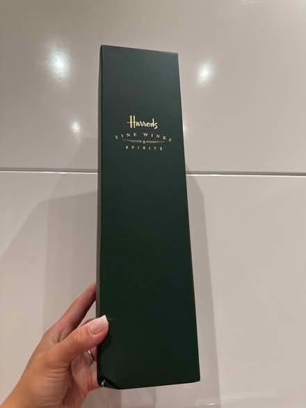 Photo of free Empty Harrods Wine box + bag (Newbury Park IG2) #2