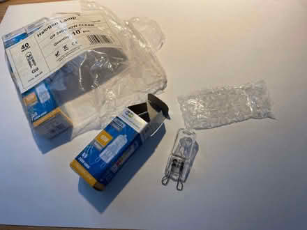 Photo of free Spare halogen bulbs G9 240v 40W clear - brand new (Hassocks BN6) #1