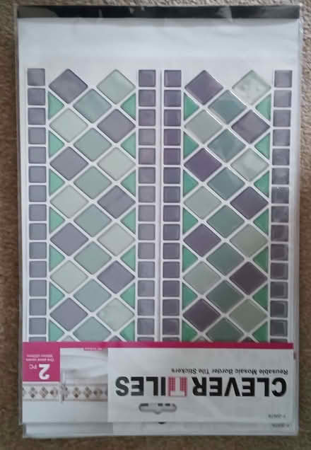 Photo of free (mosaic design) border vinyl (Loughborough LE11) #1