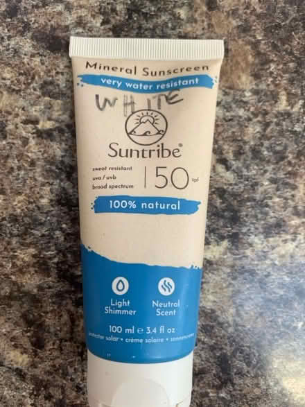 Photo of free Factor 50 sunscreen (Malvern Link WR14) #1