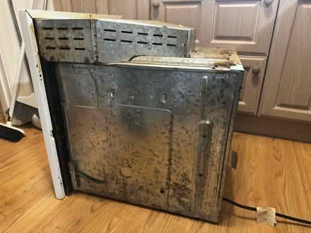 Photo of free Older oven (untested) (Headington OX3) #1