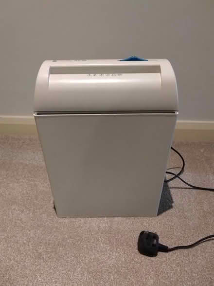 Photo of free Electric paper shredder (Grey Tree, Ross-on-wye) #1