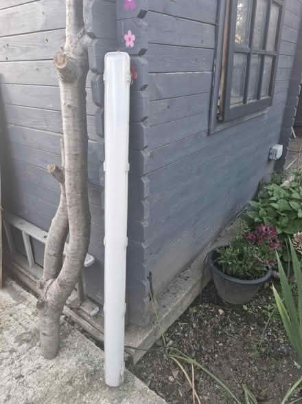Photo of free Tall industrial lamp (RM9 Upney) #1