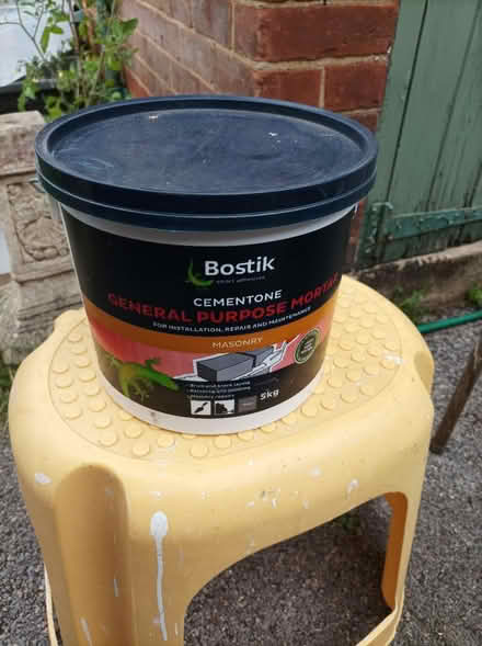 Photo of free General purpose mortor (Ipswich IP3) #1