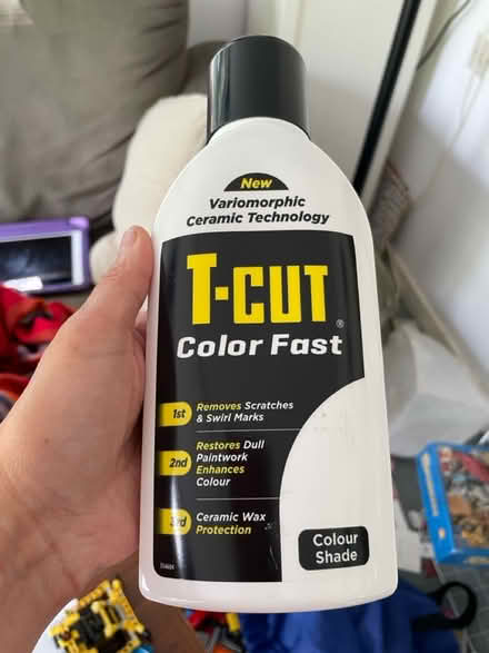Photo of free T cut white car polish (Marston OX3) #1