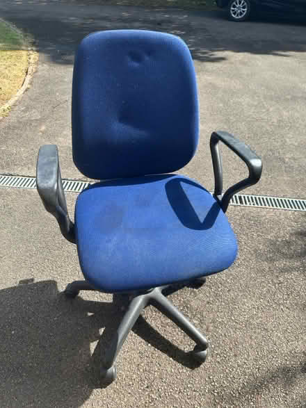 Photo of free Desk chair (Bloxham OX15) #1