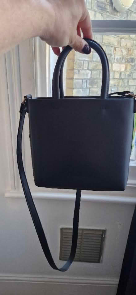 Photo of free Ladie's purse (Wandsworth Common SW12) #2