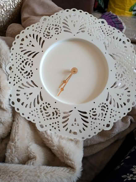 Photo of free Wall clock (Freehold LA1) #1