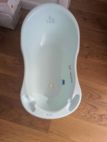 Photo of free baby bath (Bexleyheath DA6) #2