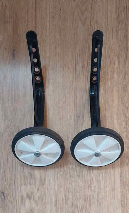 Photo of free Trainer wheels (Ham TW10) #1