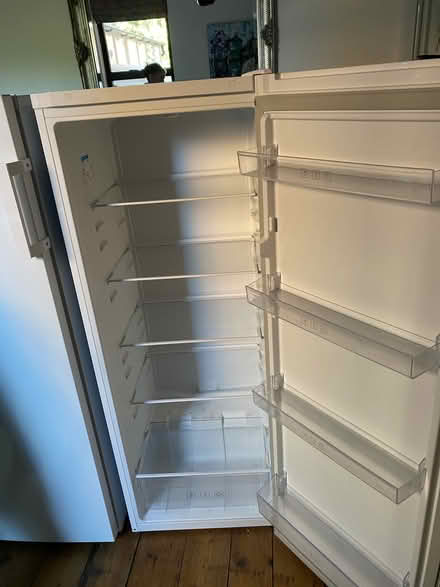 Photo of free A fridge and a freezer (Stratford-upon-Avon CV37) #3