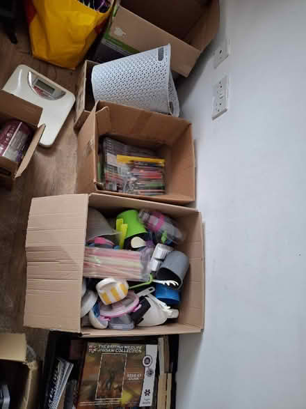 Photo of free Books dvd colouring (Sg51tw) #1