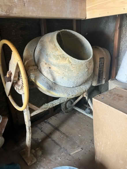 Photo of free Small cement mixer (CT16) #1