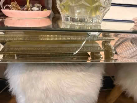 Photo of free Mirror side table (DE24) #2