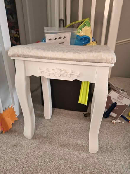 Photo of free Dressing table stool (Kingsthorpe) #1