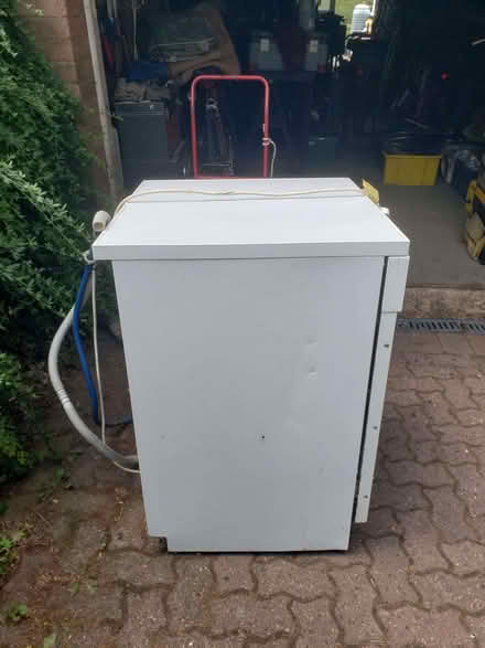 Photo of free Bosch dishwasher (Aylesbury Vale LU7) #3