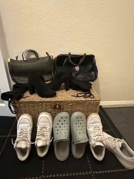 Photo of free Different things (AL1) #1