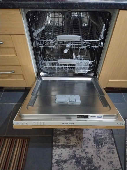 Photo of free Hotpoint Built in Dishwasher (Barrow-in-Furness LA14) #1