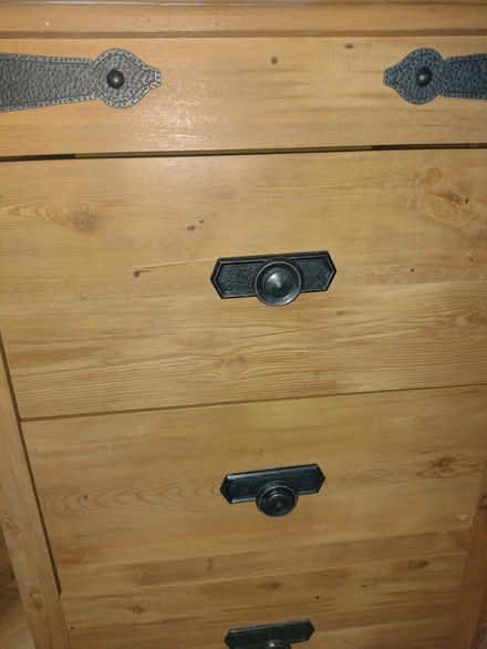 Photo of free 3 drawer bedside chest drawers (Alresford CO7) #2