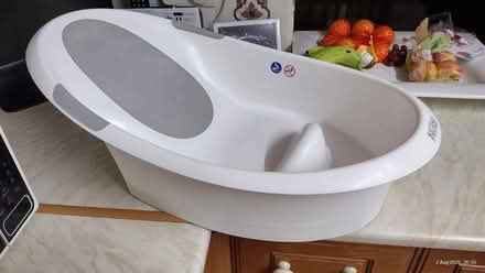 Photo of free Nuby baby bath (Totteridge HW HP13) #1