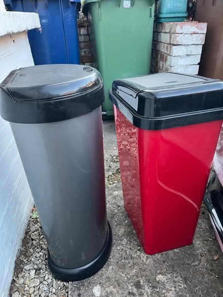 Photo of free 2 bins (Cowley OX4) #1