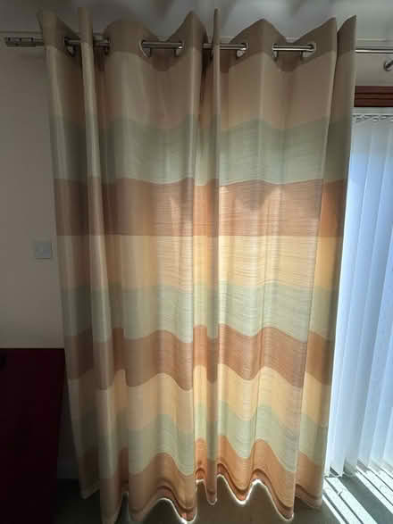 Photo of free Curtains (Cairneyhill KY12) #1