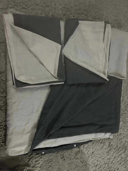 Photo of free Double quilt cover sets (Peachcroft OX14) #1