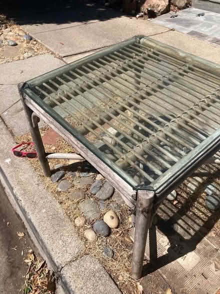 Photo of free Curb alert sm bamboo tabl glass top (Carmel valley Redwood City) #1