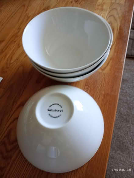 Photo of free 4 x White Bowls (SS0 Westcliff) #1