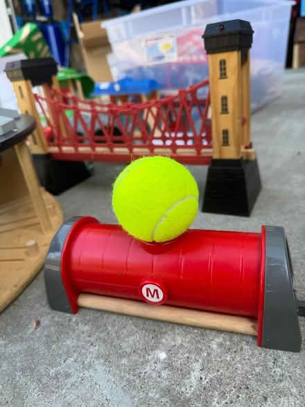 Photo of free Brio wood train set (Fallon Road at Tassajara) #3