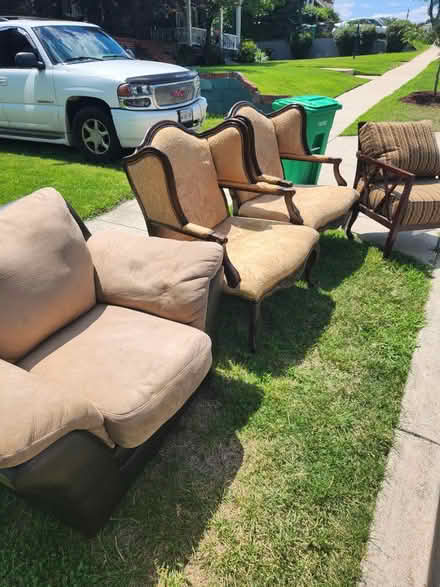 Photo of free Curb Alert (Temple Hills,MD) #1